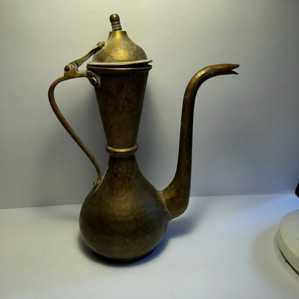 Vintage Turkish Middle East Copper Hand Made Coffee Teapot Pitcher Decoration